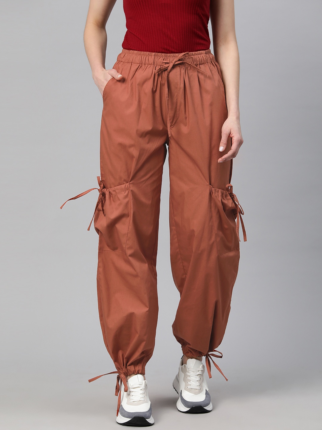 

Popnetic Loose Fit High-Rise Pure Cotton Parachute Cargos Trousers, Rust