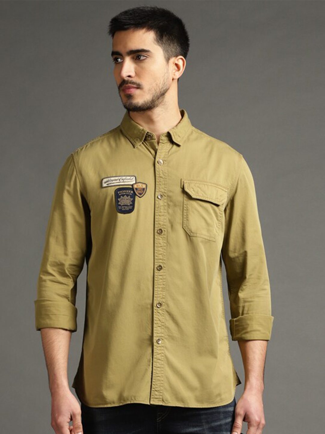 

Royal Enfield Spread Collar Applique Casual Shirt, Olive