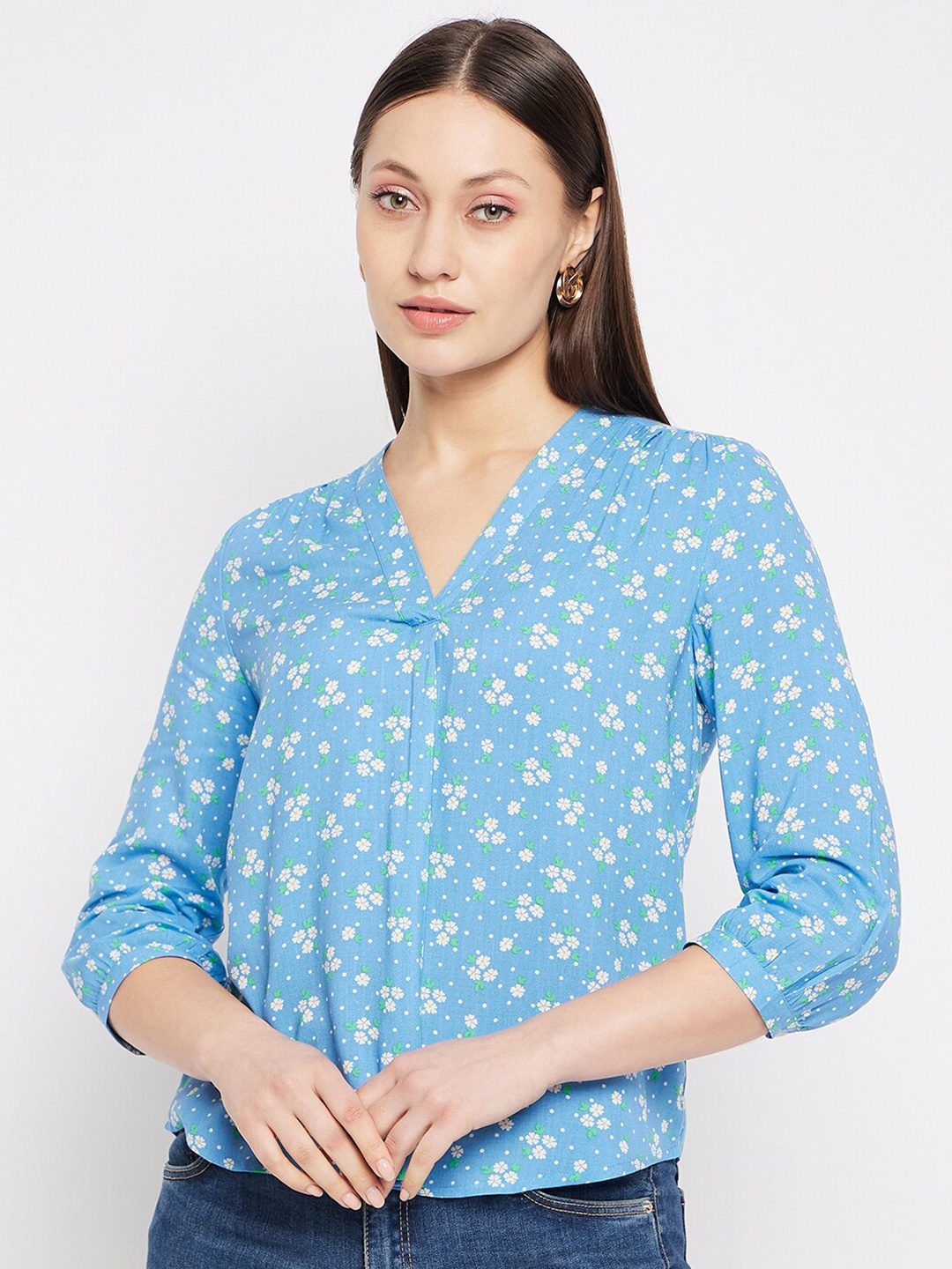

Hypernation Floral Printed Cuffed Sleeves High-Low Top, Blue