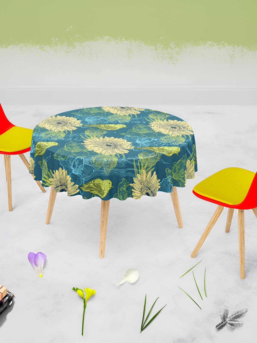 

ArtzFolio Multicoloured Anti-Slip Round 8-Seater Table Cover, Multi