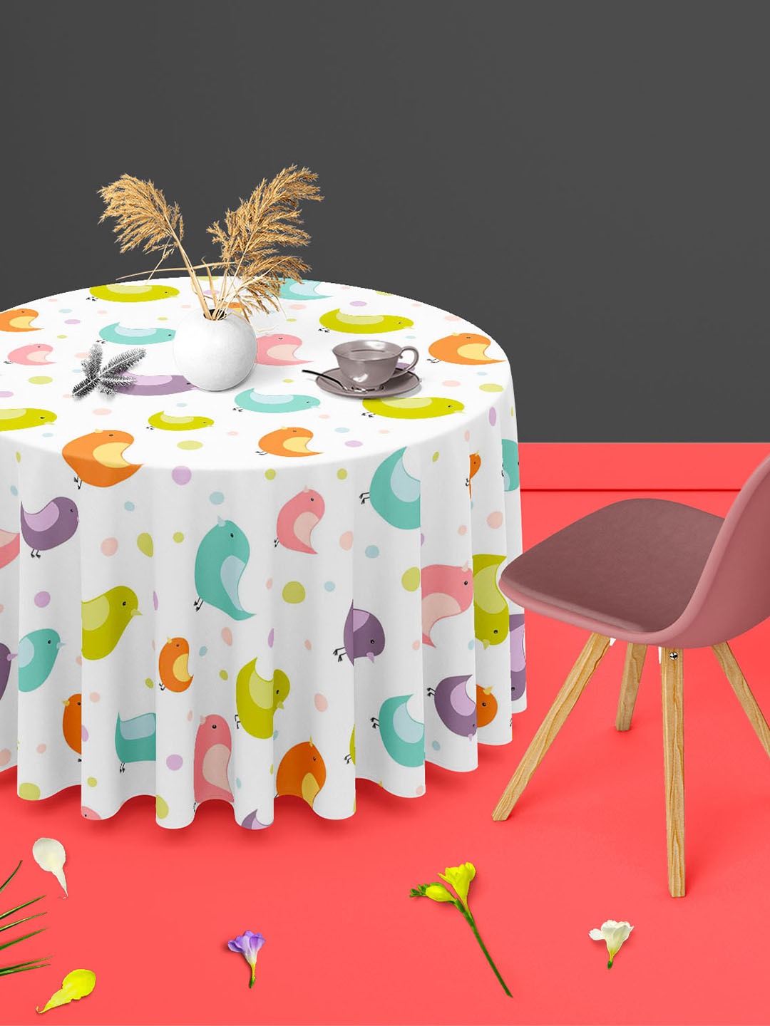 

ArtzFolio White & Orange Birds Print Anti-Slip Round 8 Seater Table Cover