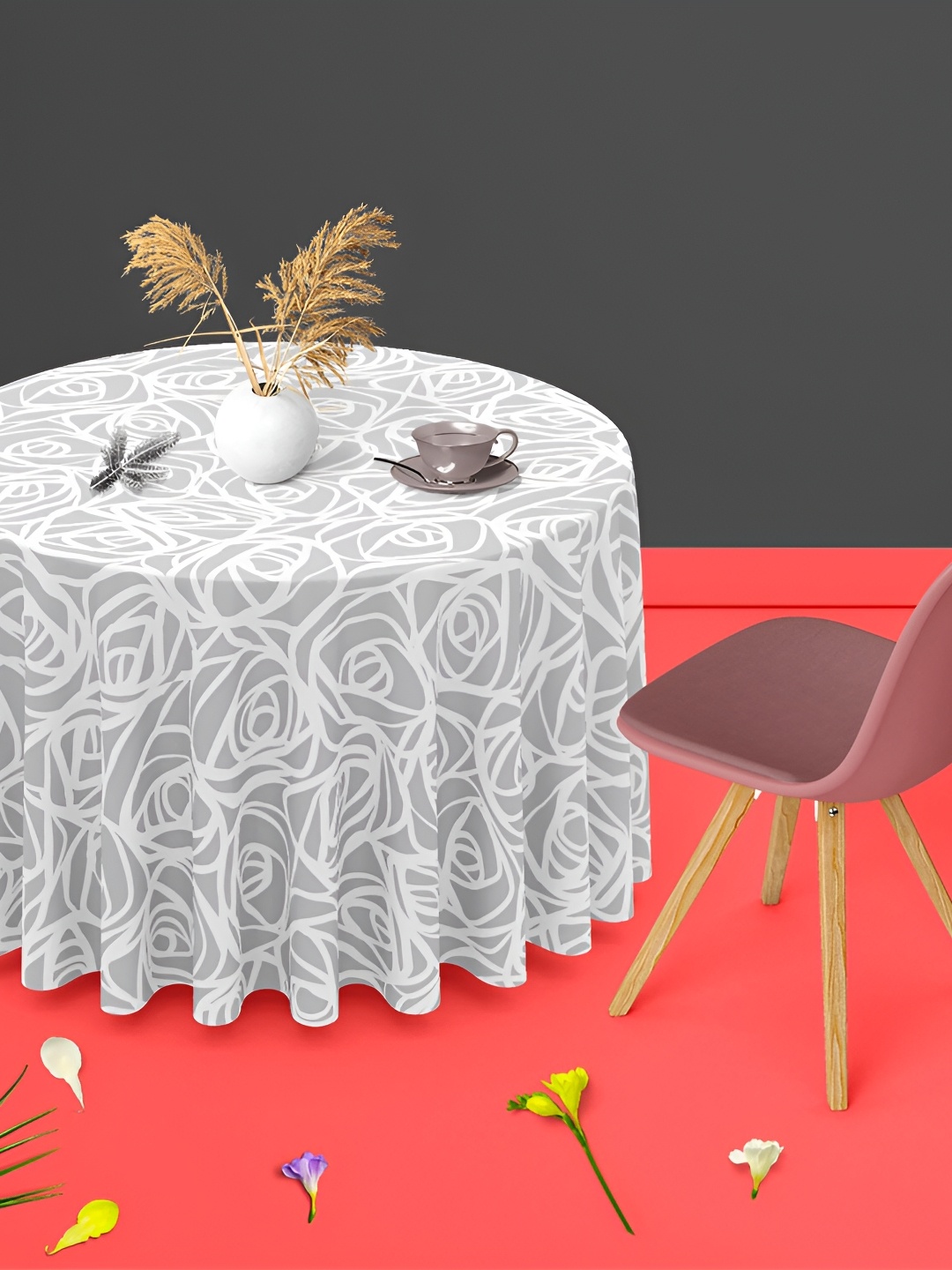

ArtzFolio White Abstract Printed Velvet Anti-Slip Round 6-Seater Table Cover