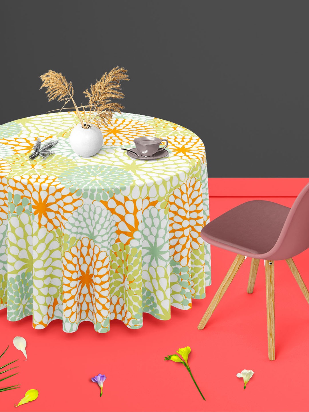 

ArtzFolio Beige Ethnic Motifs Print Anti-Slip Round 8-Seater Table Cover
