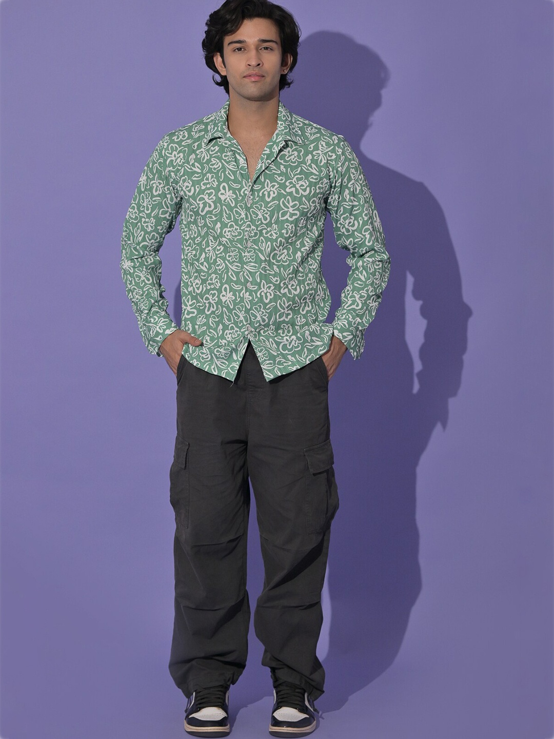 

PIRAMYD CLUB Men Classic Opaque Printed Casual Shirt, Green