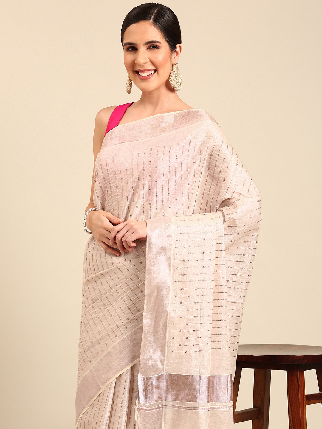 

Kalyan Silks Woven Design Embroidered Tissue Kasavu Saree, Pink