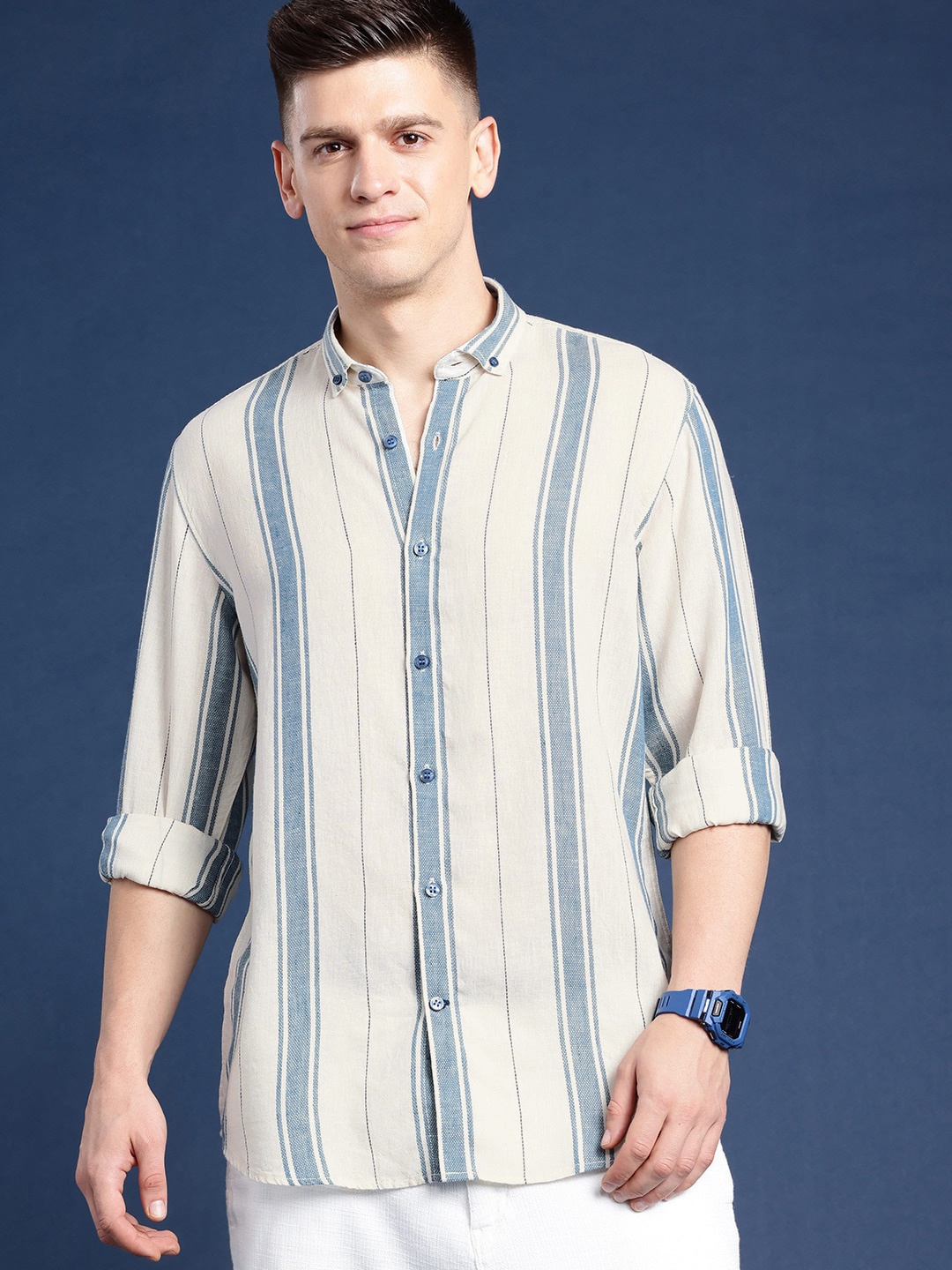 

Mast & Harbour Men Standard Striped Casual Shirt, Off white