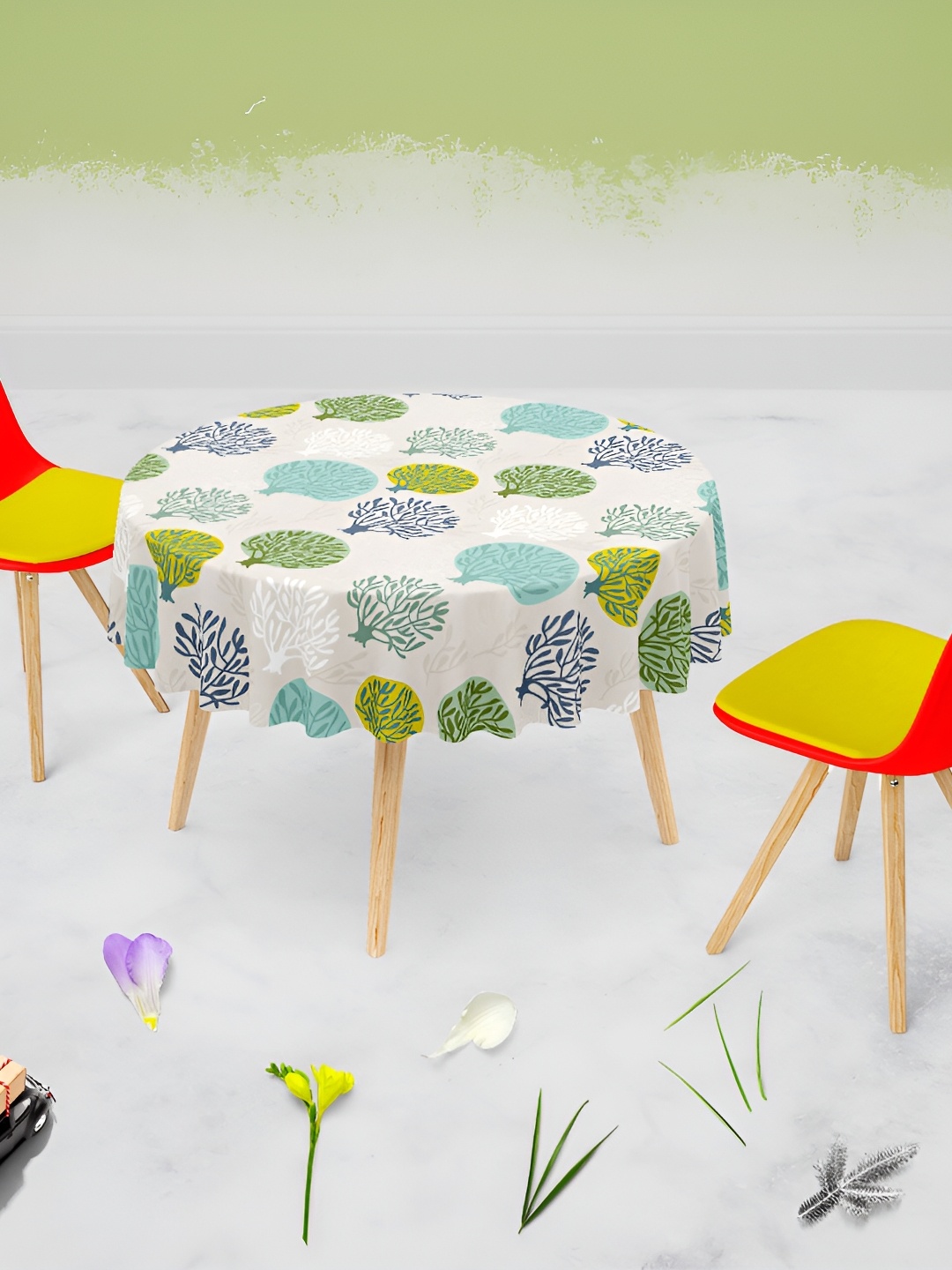 

ArtzFolio Multicoloured Anti-Slip Round 4-Seater Table Cover, Multi