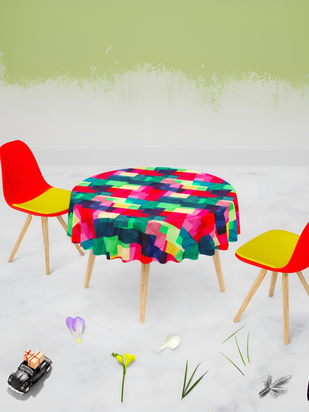 

ArtzFolio Red & Blue Geometric Printed Canvas Anti-Slip Round 8-Seater Table Cover