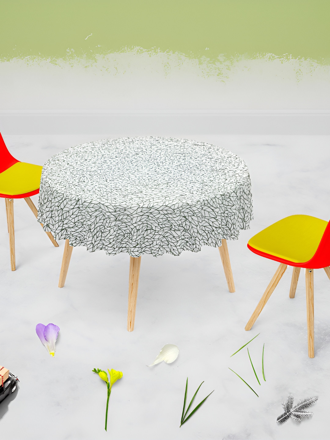 

ArtzFolio Multicoloured Anti-Slip Round 6-Seater Table Cover, Multi
