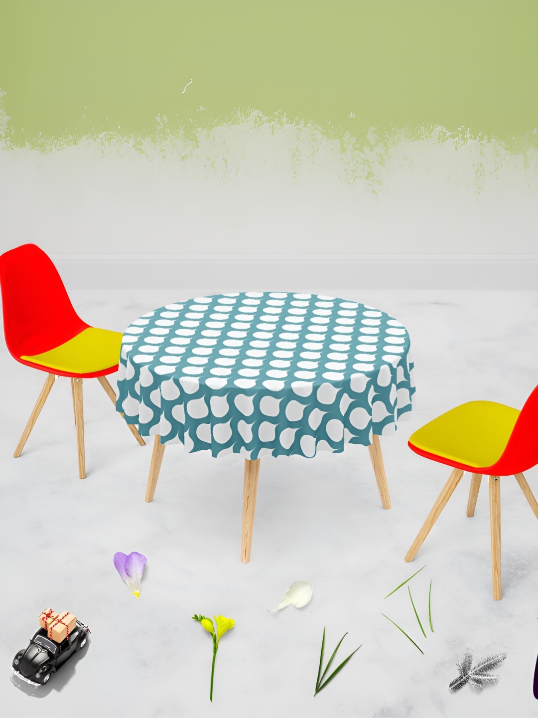 

ArtzFolio Green & White Printed Velvet Anti Slip Round Table Cover