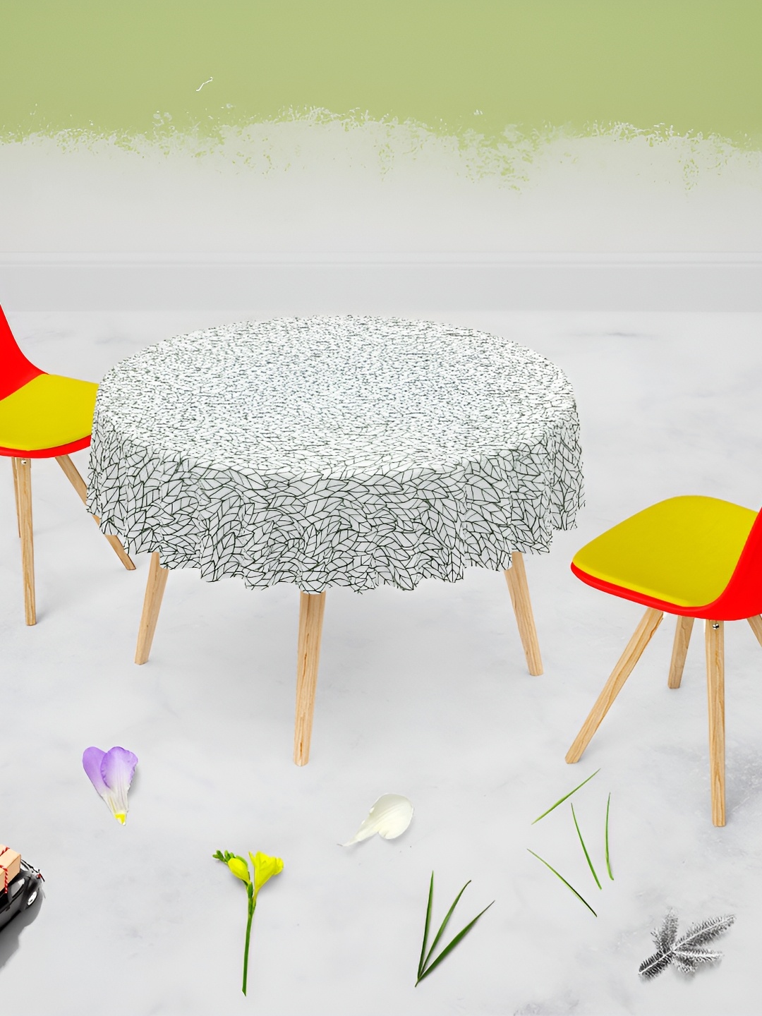 

ArtzFolio Multicoloured Anti-Slip Round 6-Seater Table Cover, Multi
