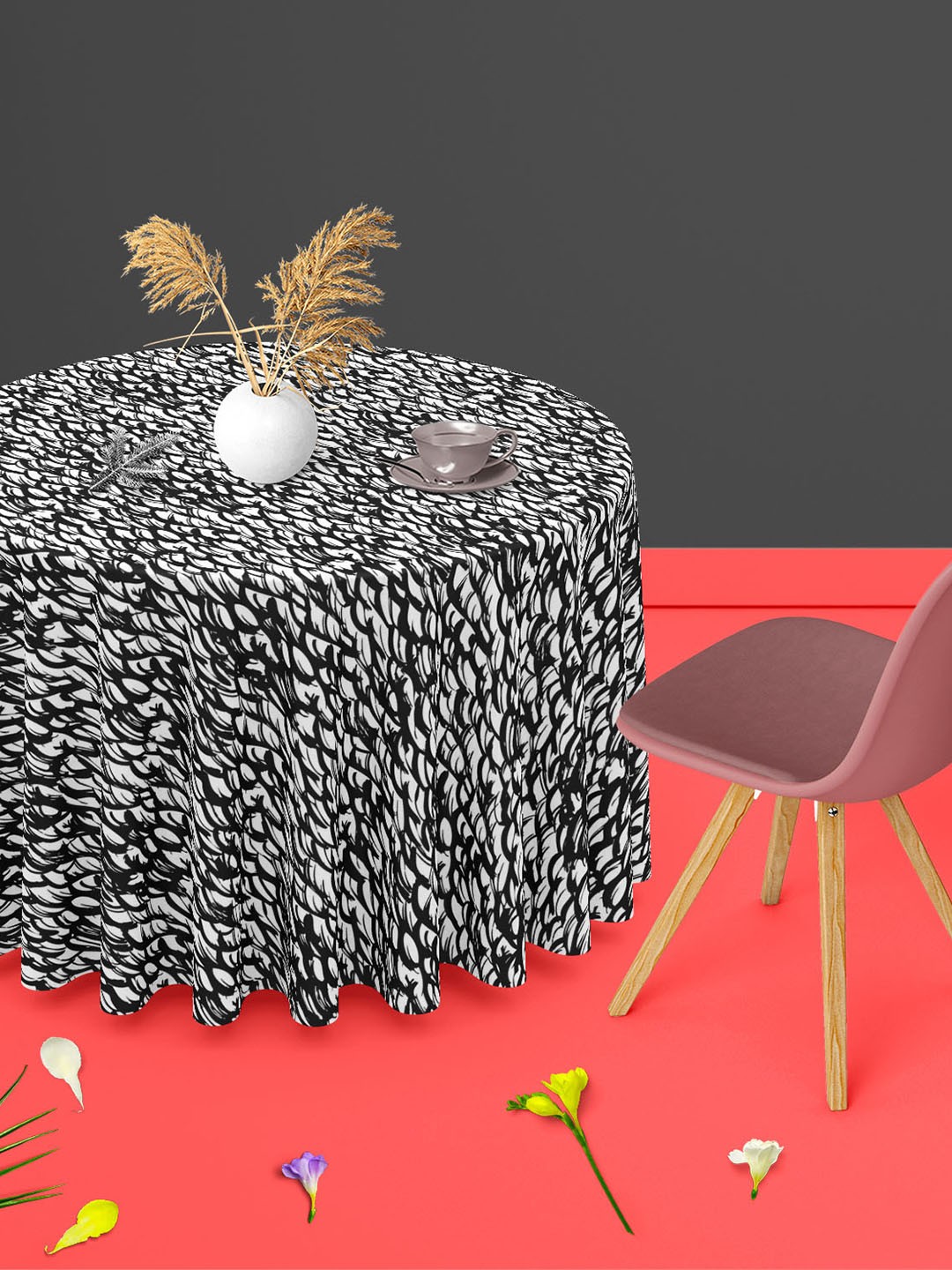 

ArtzFolio Black & White Printed Anti-Slip Round 8-Seater Table Cover
