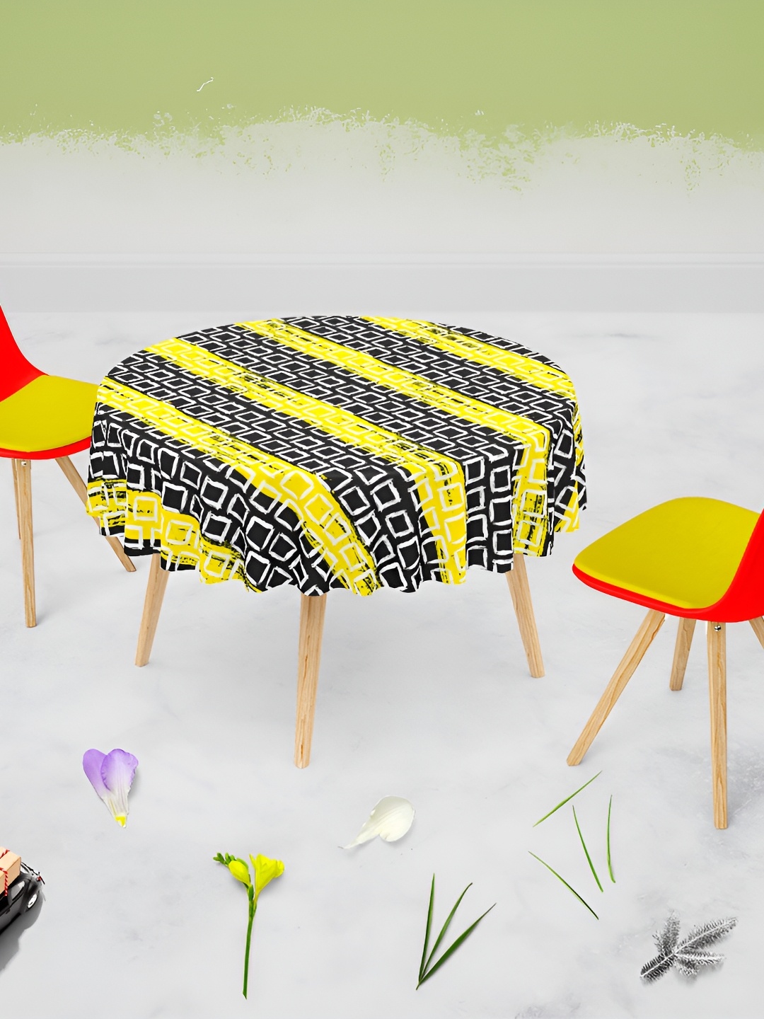 

ArtzFolio Multicoloured Anti-Slip Round 8-Seater Table Cover, Multi