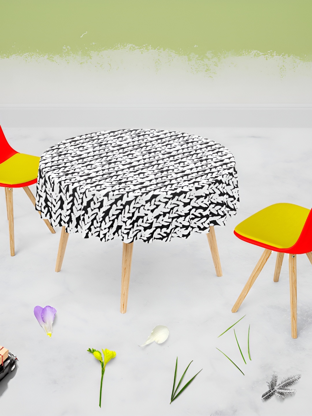 

ArtzFolio Multicoloured Anti-Slip Round 6-Seater Table Cover, Multi