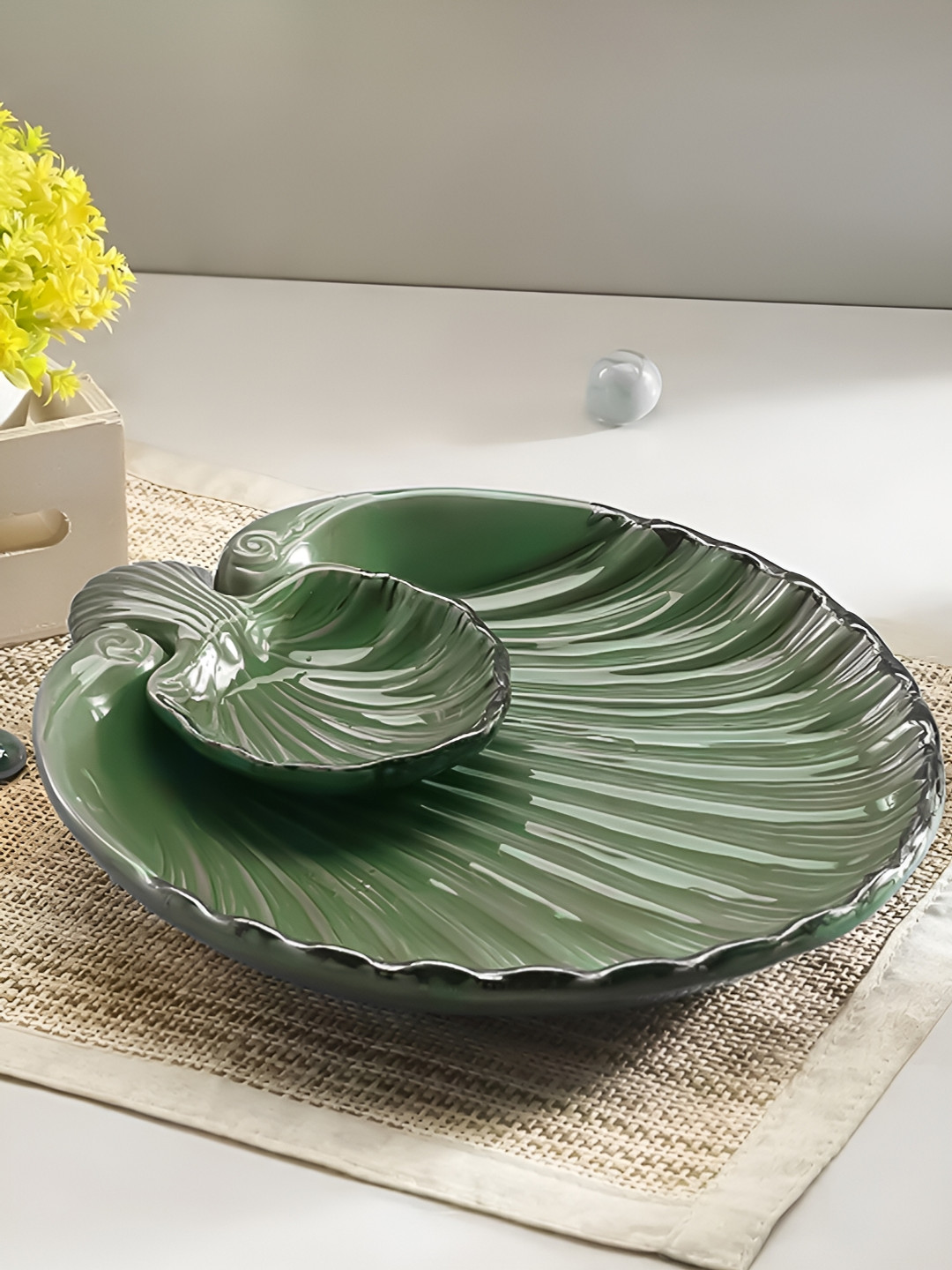

Ekhasa Green Ceramic Microwave Safe Food Platter