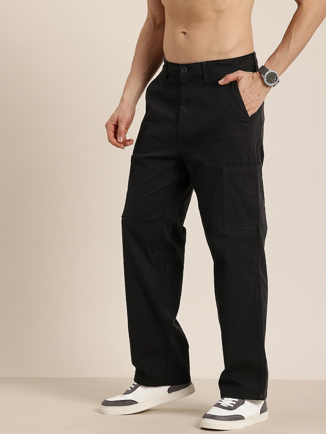 

HERE&NOW Men Straight Fit Cargos Trousers, Black