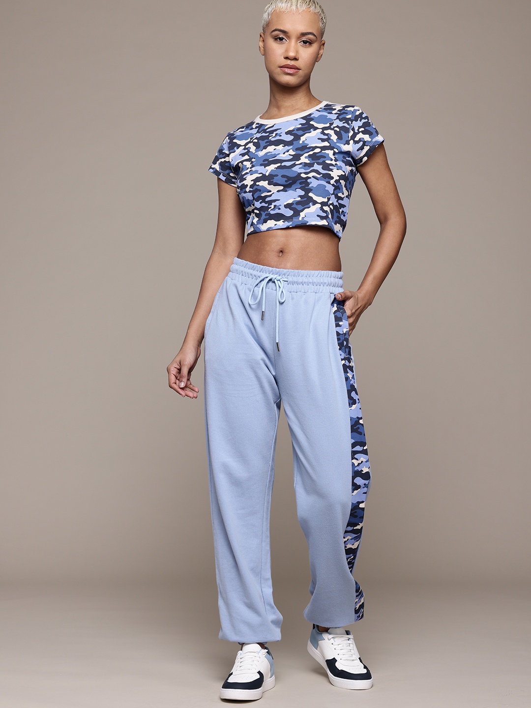 

The Roadster Lifestyle Co. Women Camouflage T-shirt and Joggers Co-Ord Set, Blue