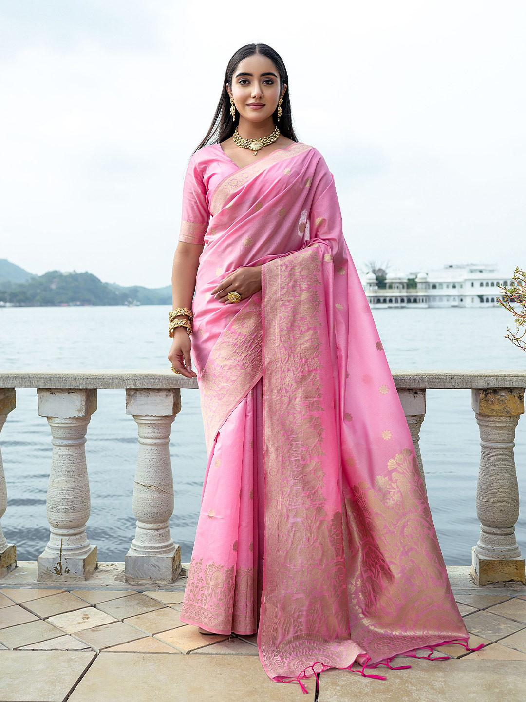 

LeeliPeeri Designer Ethnic Motifs Woven Design Zari Saree With Running Blouse Piece, Pink