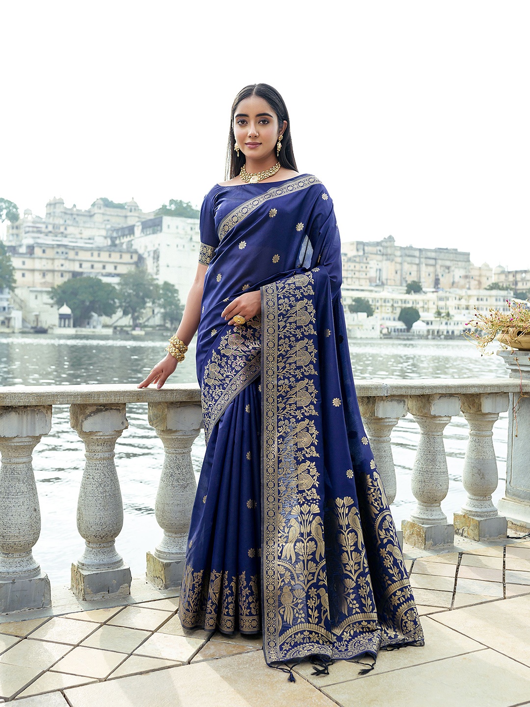 

LeeliPeeri Designer Ethnic Motifs Woven Design Zari Saree With Running Blouse Piece, Navy blue