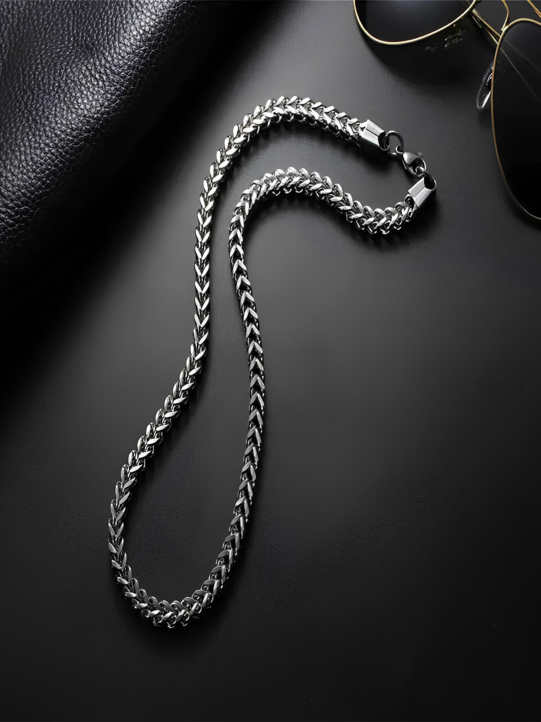

KARISHMA KREATIONS Set Of 2 Unisex Stainless Steel Silver-Plated Chains