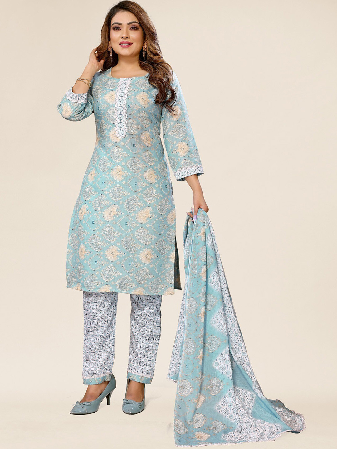 

TITANIUM SILK INDUSTRIES PVT. LTD. Ethnic Motifs Printed Kurta With Trousers & Dupatta, Blue