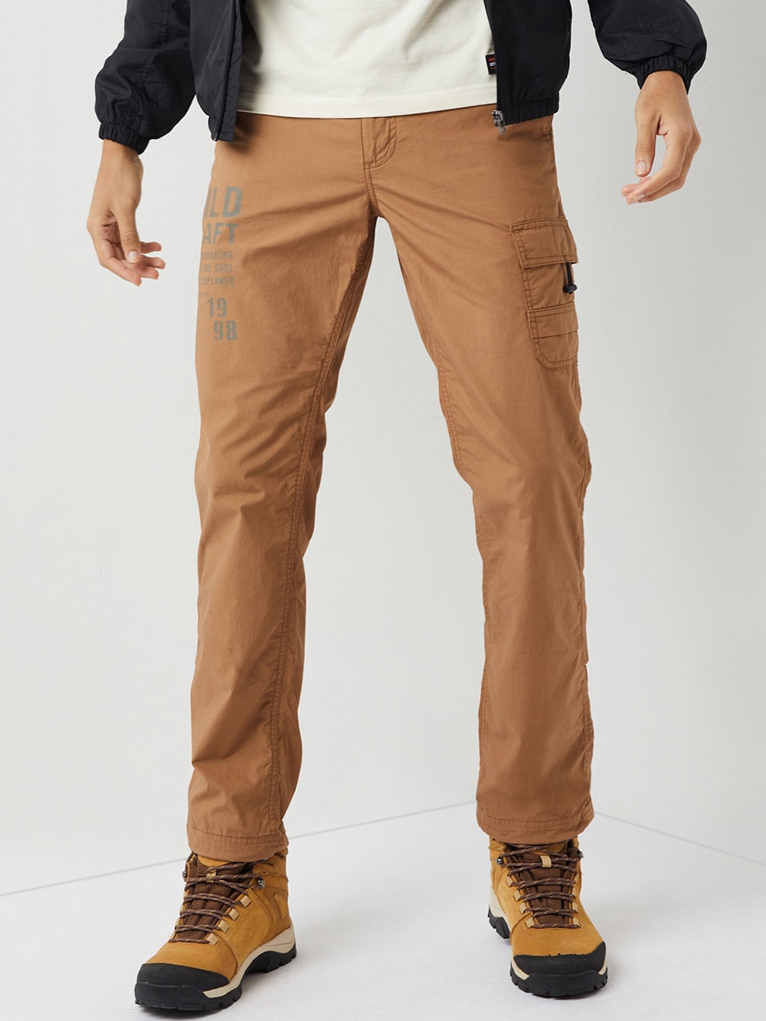 

Wildcraft Men Regular Fit Cargos Trousers, Brown