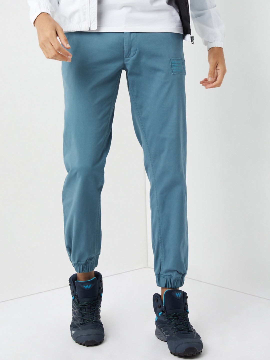 

Wildcraft Men Relaxed Mid-Rise Wrinkle Free Joggers Trousers, Teal