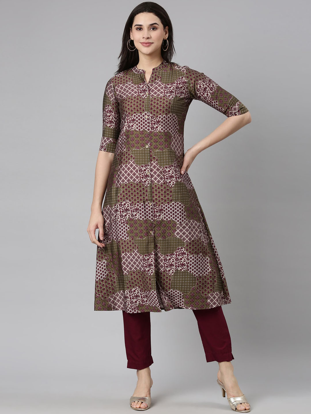 

Neerus Floral Printed Straight Kurta, Beige