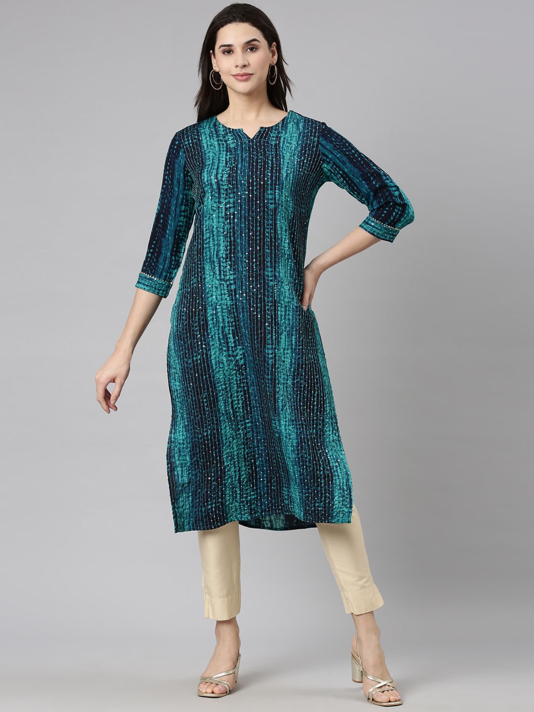 

Neerus Tie & Dye Printed Notch Neck Sequinned Straight Kurta, Blue