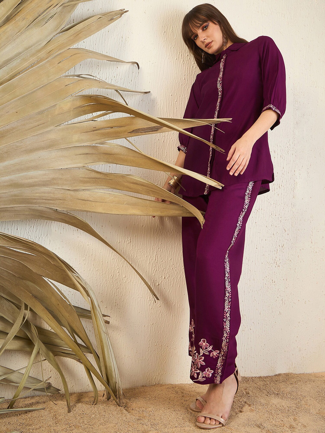 

Indo Era Embroidered Shirt Collar Tunic With Trousers, Burgundy