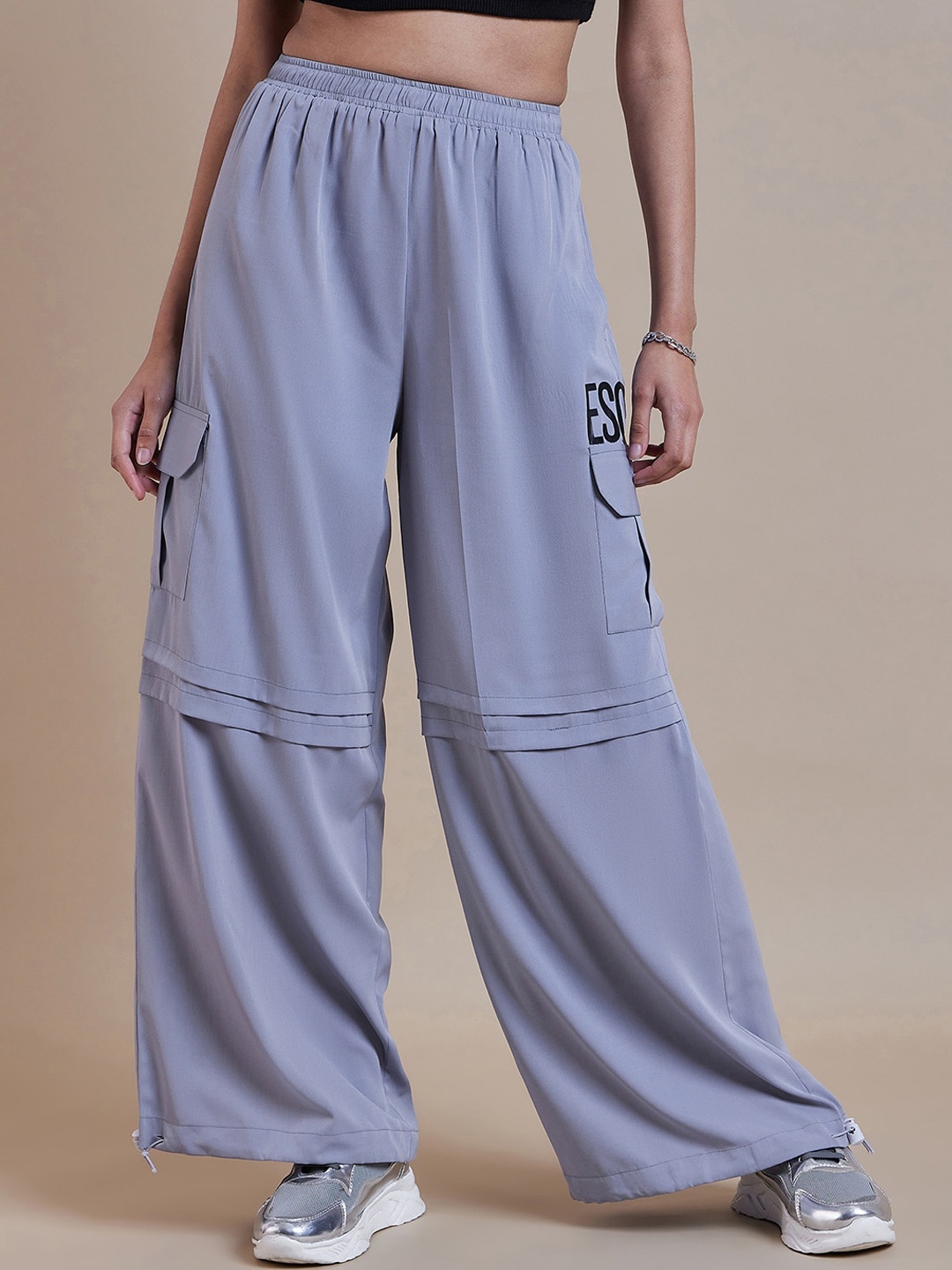 

The Roadster Lifestyle Co Women Baggy-Fit Jogger, Grey
