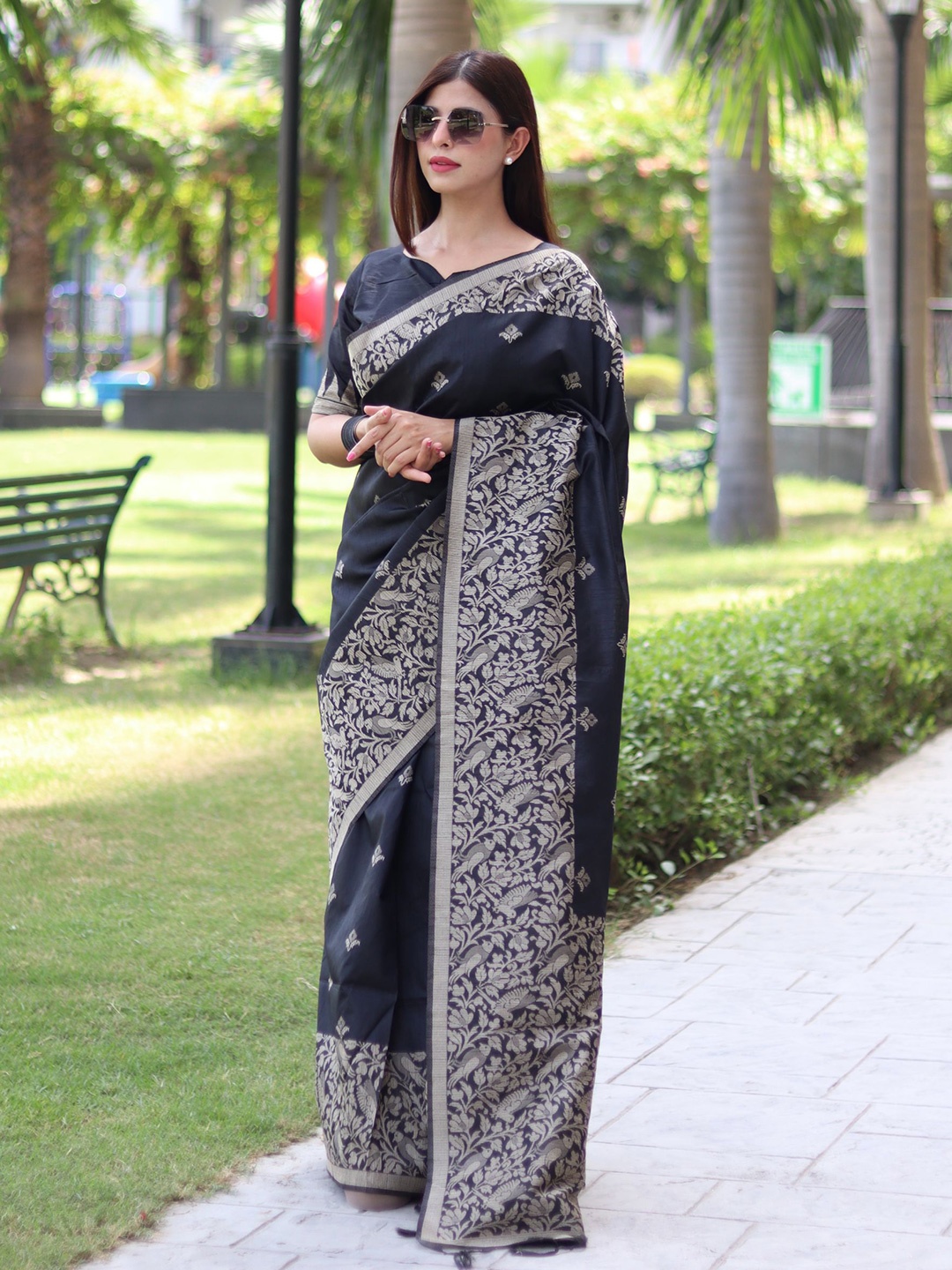 

LeeliPeeri Designer Ethnic Motifs Woven Design Zari Bhagalpuri Saree, Black