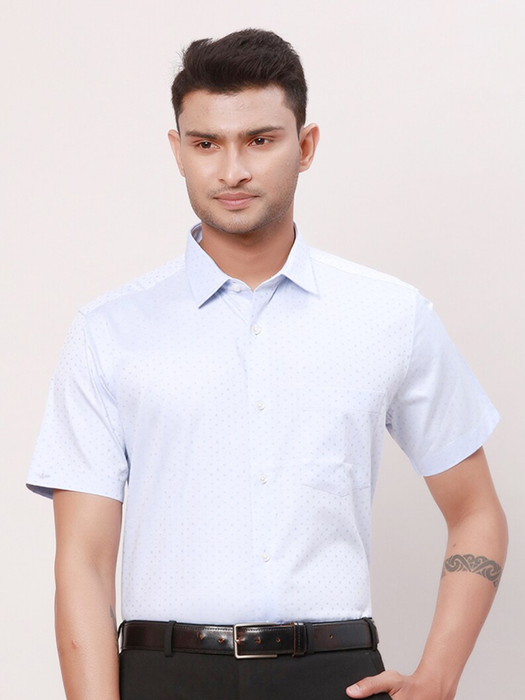 

Park Avenue Men Pinstripes Opaque Striped Formal Shirt, Blue