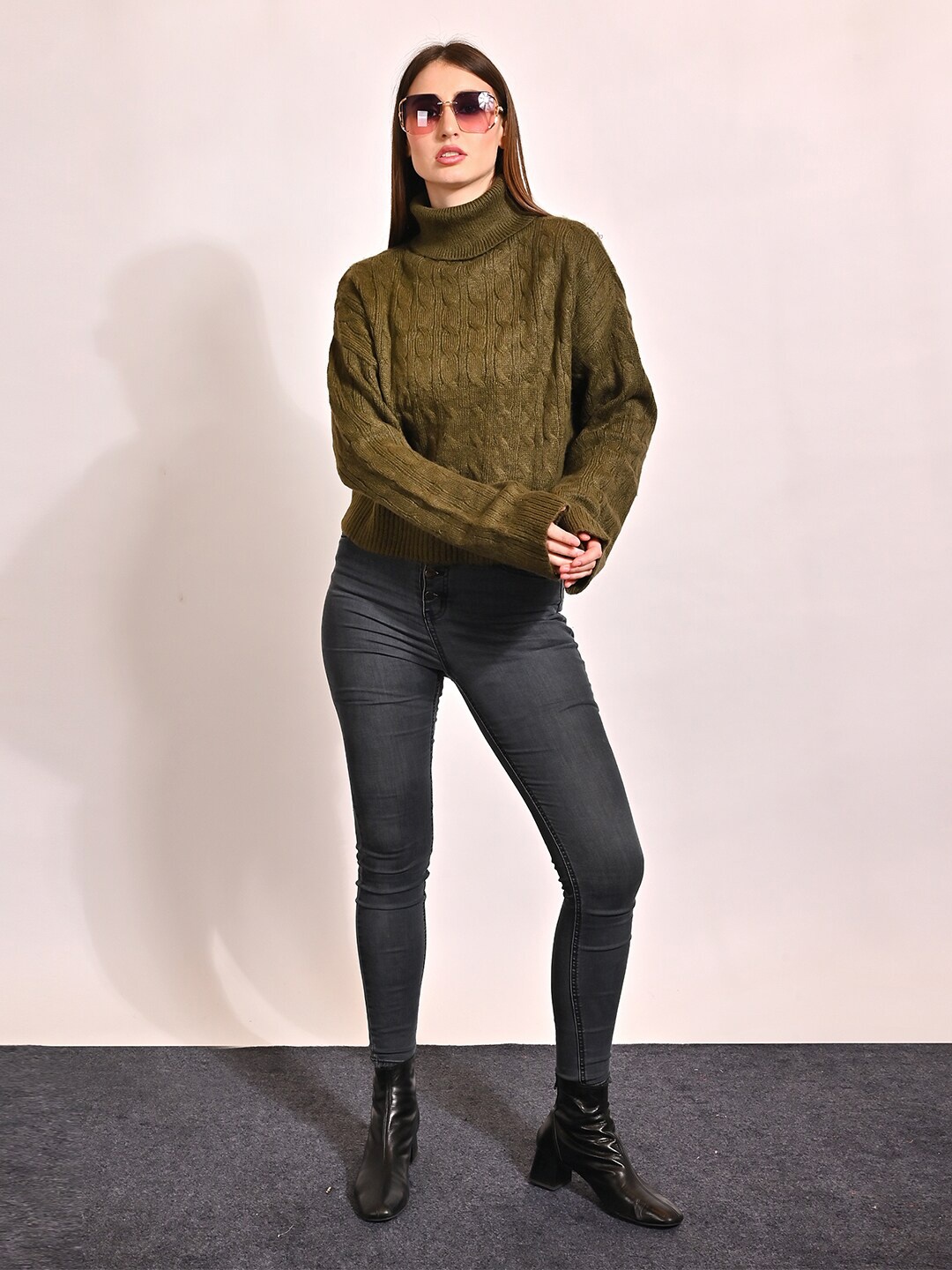 

NoBarr Cable Knit Turtle Neck Long Sleeves Crop Pullover Sweater, Green