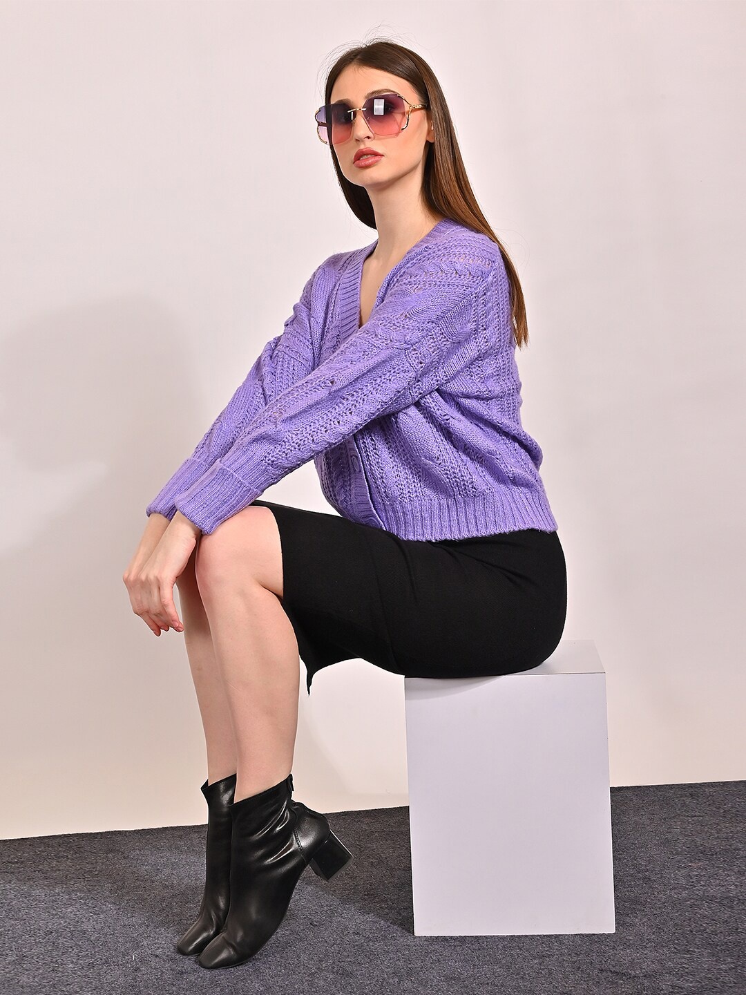

NoBarr Cable Knit V-Neck Long Sleeves Acrylic Crop Cardigan Sweater, Purple