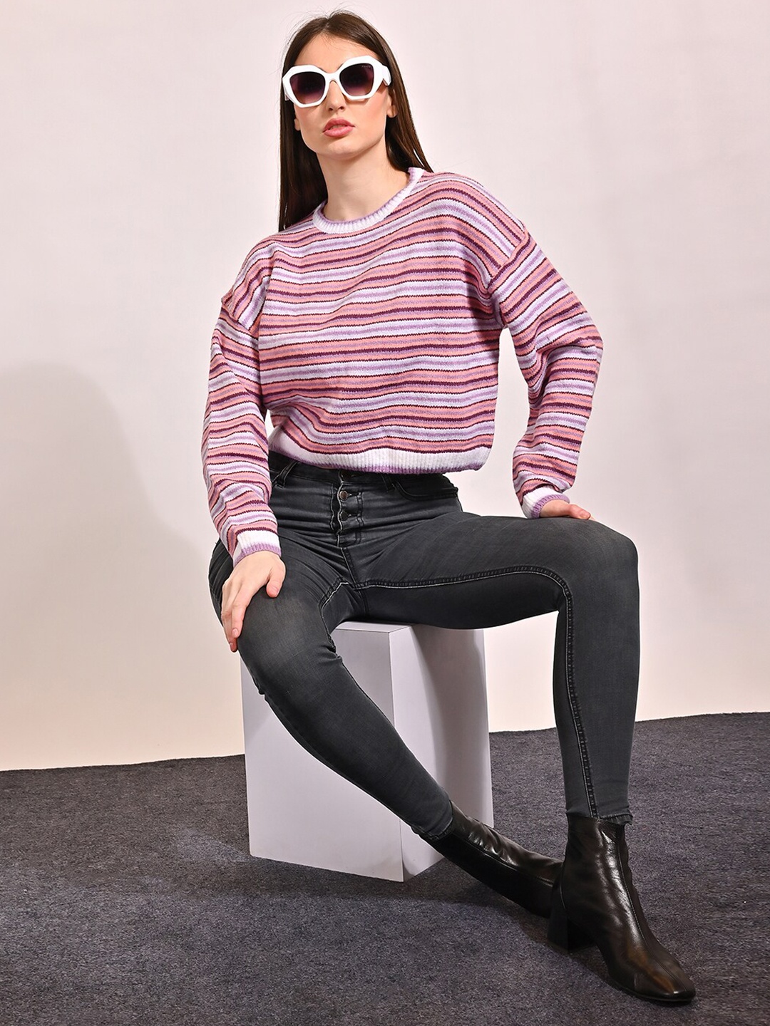 

NoBarr Striped Round Neck Long Sleeves Crop Pullover Sweater, Pink