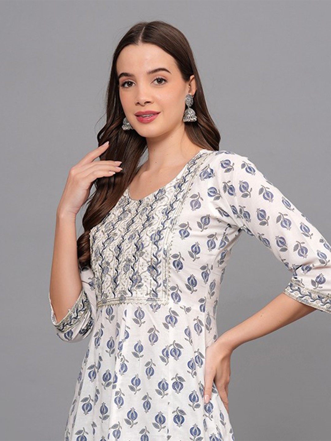 

JAHIDA COMFORT WITH STYLE Printed Gotta Patti A-Line Pure Cotton Kurta with Trousers, White