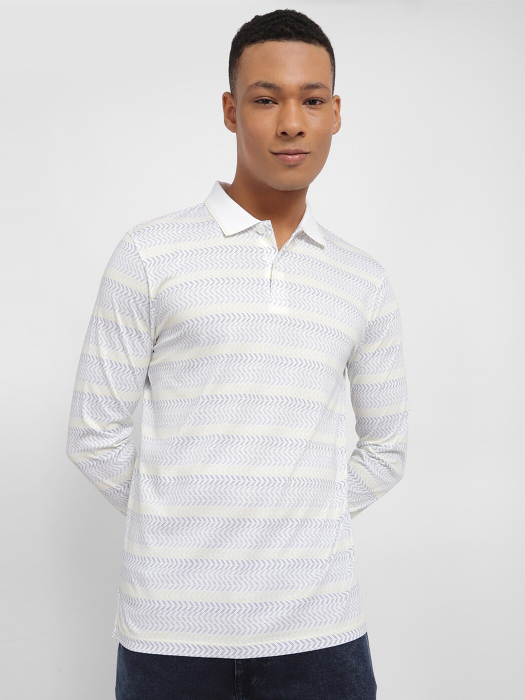 

Allen Solly Men Striped Polo Collar Pockets T-shirt, White