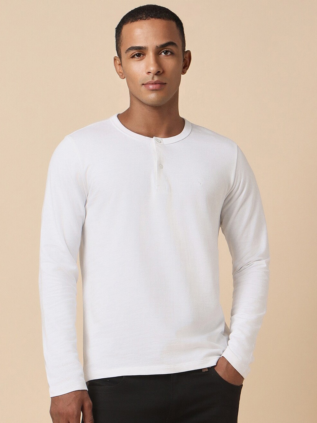 

Allen Solly Men Henley Neck Pockets T-shirt, White