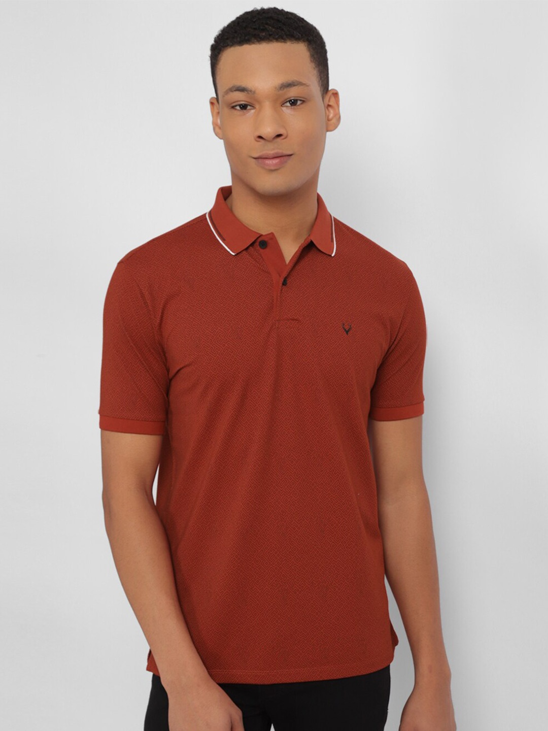 

Allen Solly Men Polo Collar Pockets T-shirt, Red