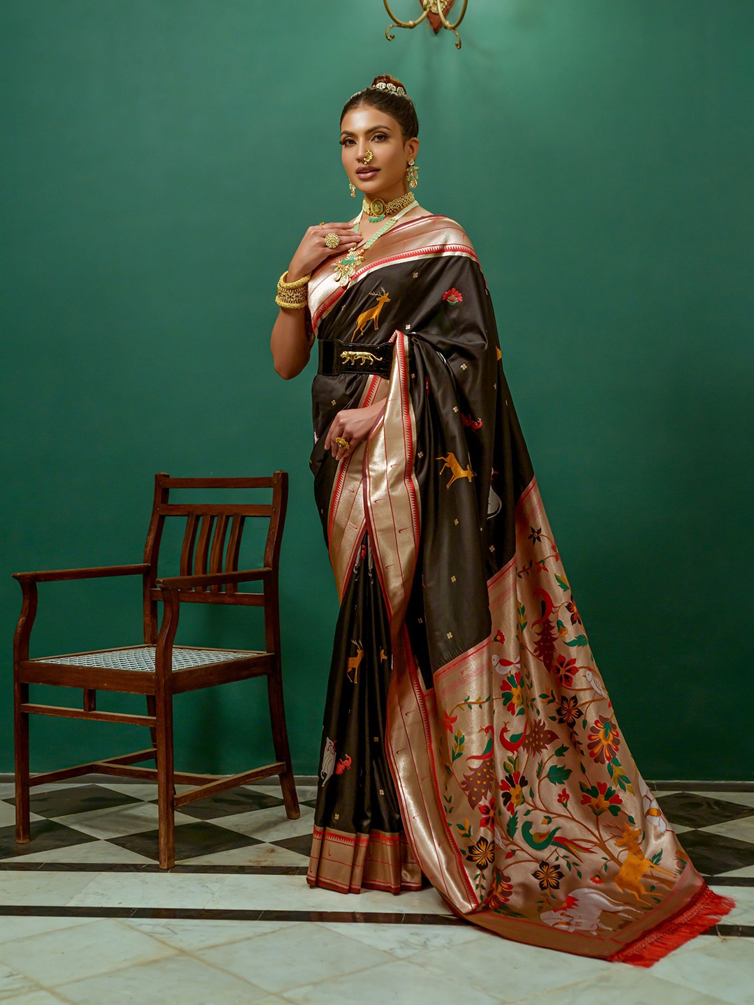 

LeeliPeeri Designer Ethnic Motifs Woven Design Zari Paithani Saree With Contrast Blouse, Black