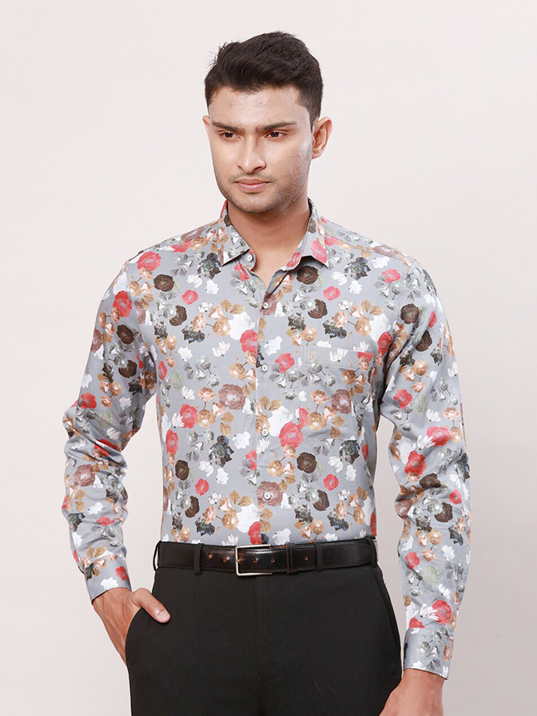 

Raymond Men Printed Contemporary-Fit Cotton Casual Shirt, Grey