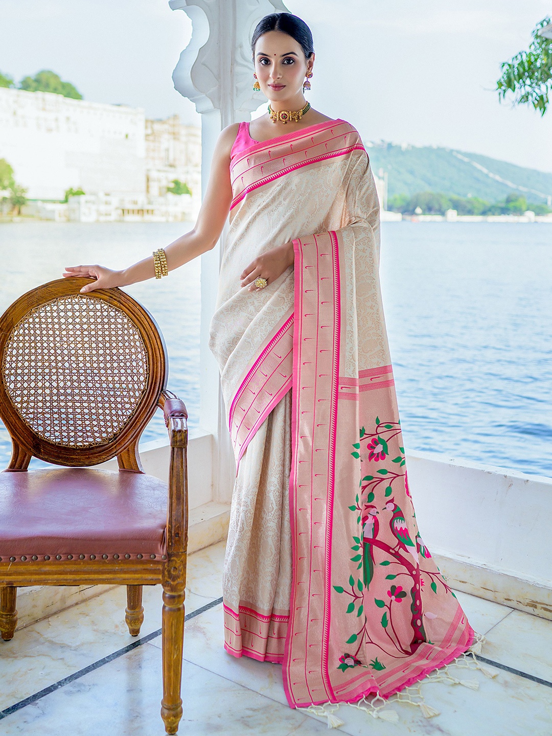 

LeeliPeeri Designer Ethnic Motifs Woven Design Zari Paithani Saree With Contrast Blouse, Off white