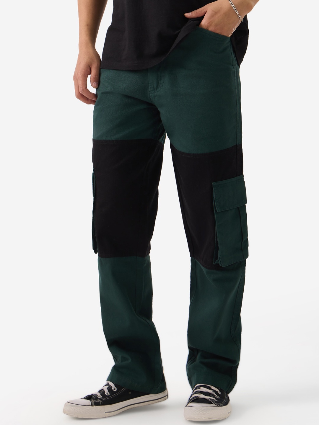

The Souled Store Men Mid-Rise Cotton Cargos Trousers, Green