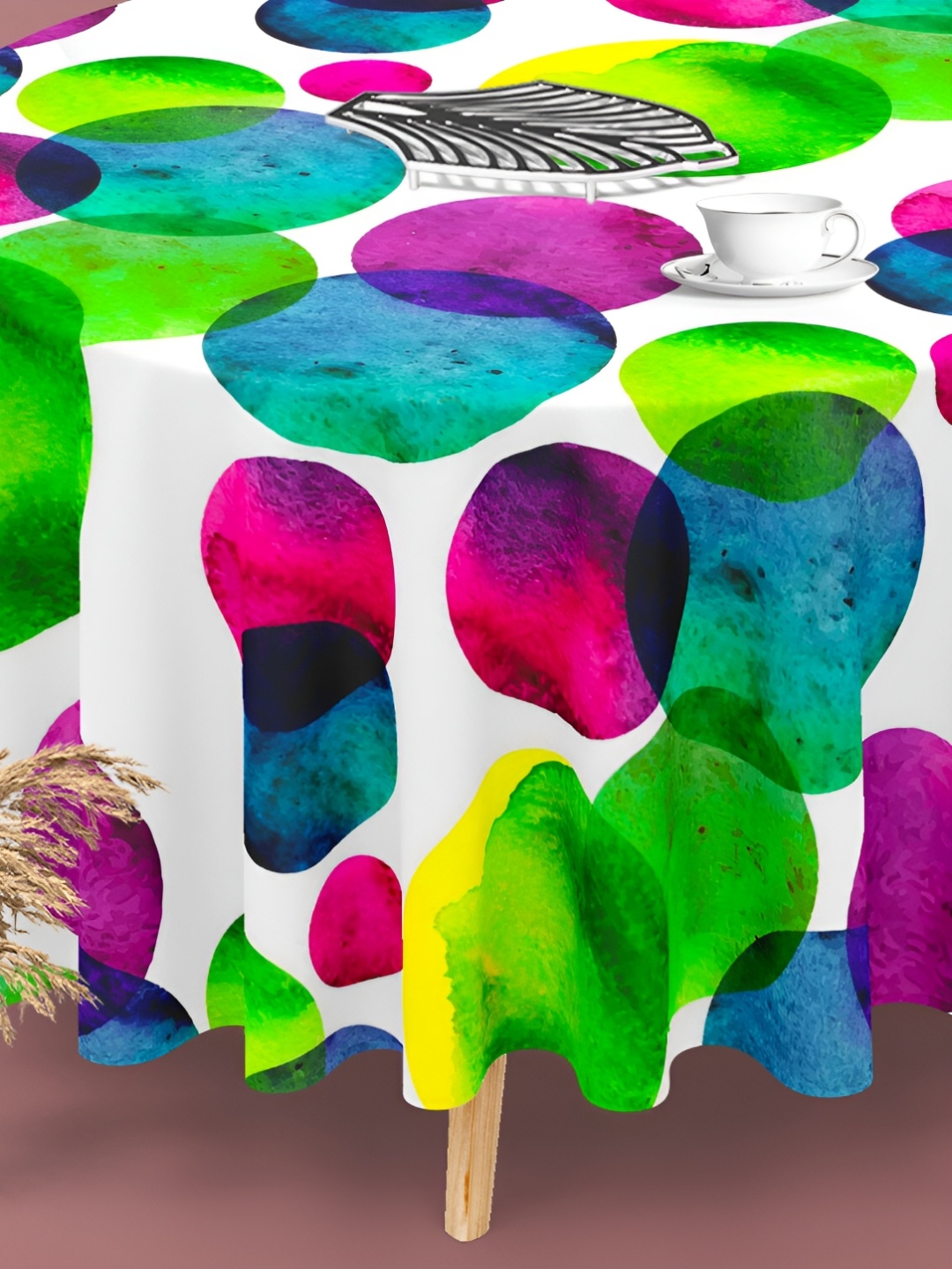 

ArtzFolio White & Green Anti-Slip Velvet Round 8-Seater Table Cover