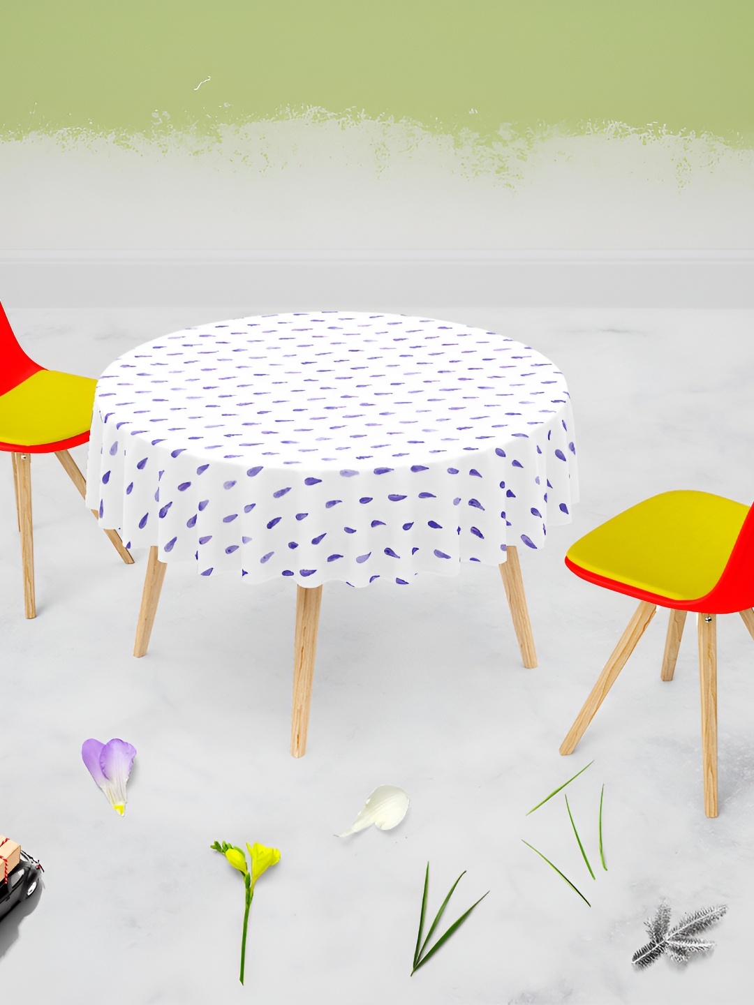 

ArtzFolio White & Blue Printed Anti-Slip Round 8 Seater Table Cover