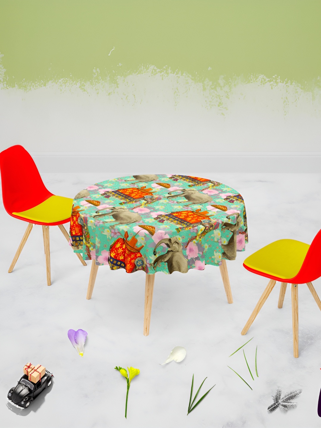 

ArtzFolio Green & Red Anti-Slip Velvet Round 6-Seater Table Cover