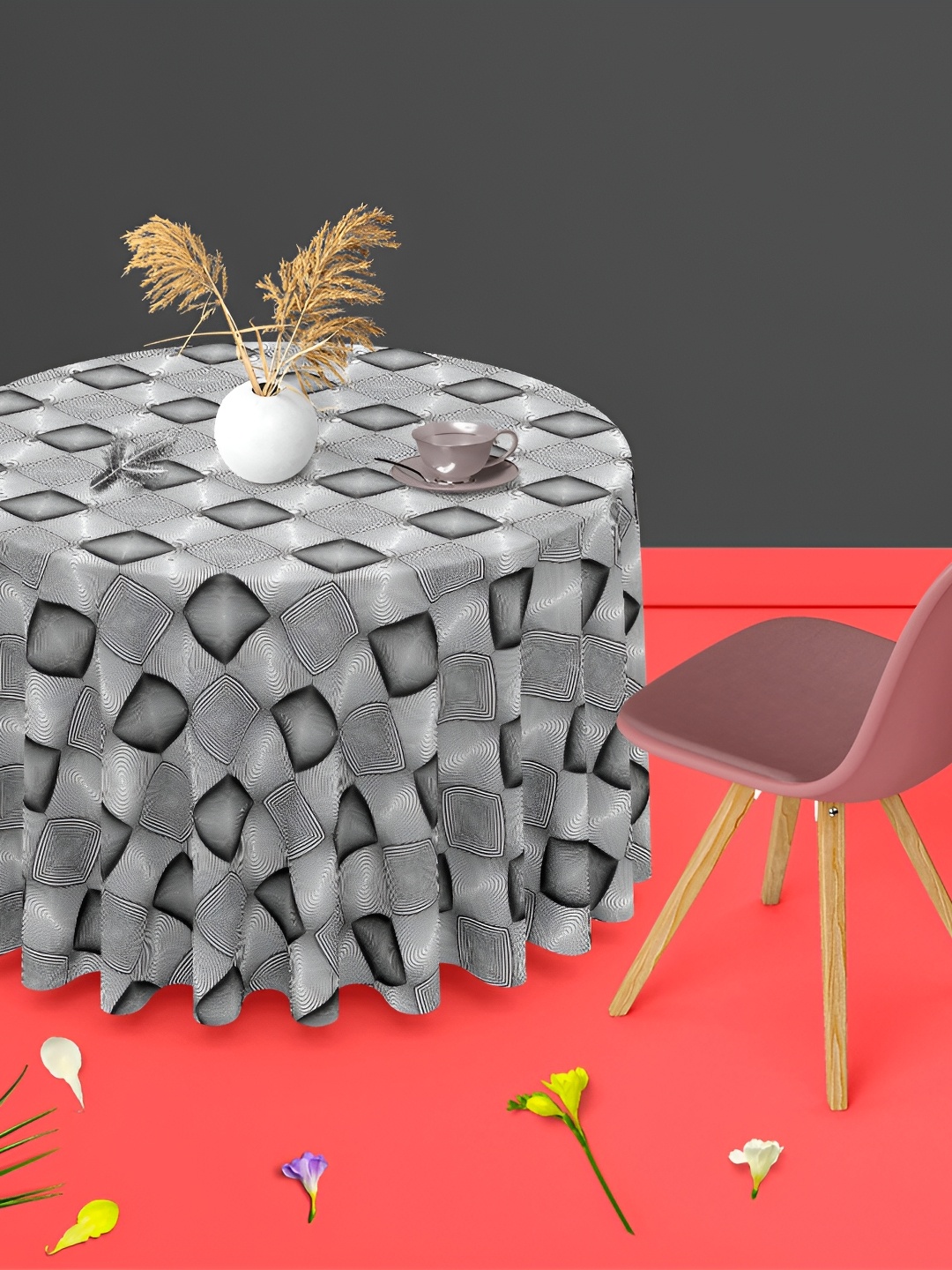 

ArtzFolio Grey & Black Geometric Printed Anti-Slip Round 4-Seater Velvet Table Cover