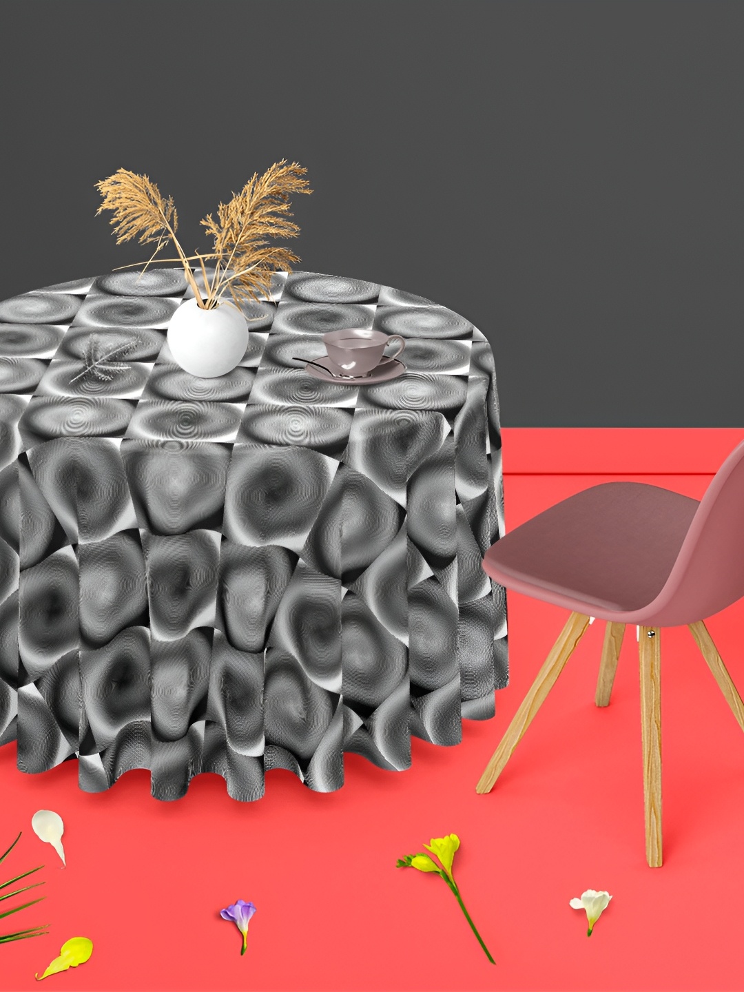 

ArtzFolio Black and White Anti-Slip Round 8-Seater Table Cover