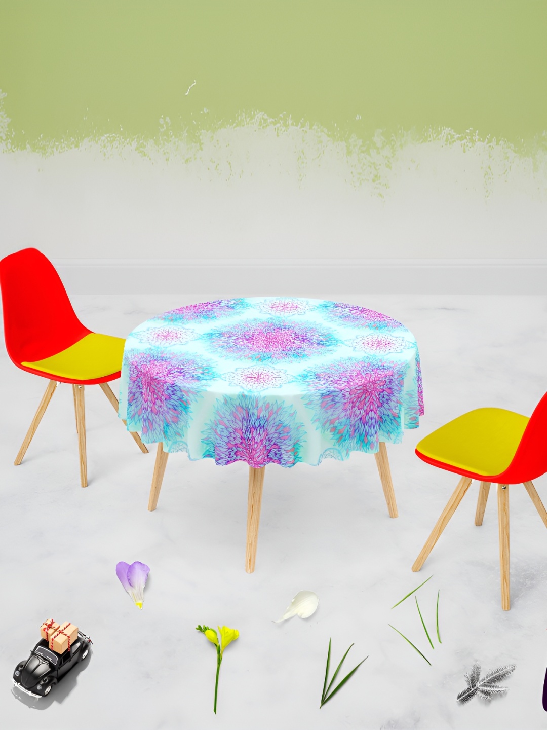 

ArtzFolio Blue & Pink Floral Printed Velvet Anti-Slip Round Table Cover